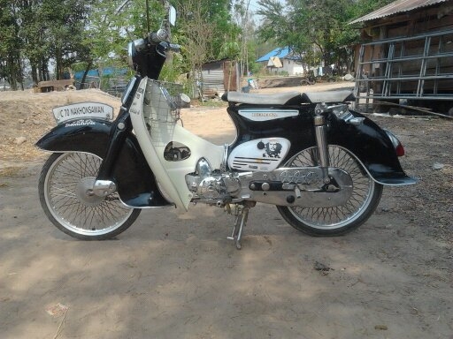 ขาย HONDA C 70 เครื่่อง LIFAN 110 CC  สตาทร์มือใช้ได้ อินวอยเครื่่องครับ ขับดี  แน่นๆ