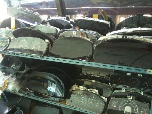 ขายไมล์หน้าปัดตัวนอก หลายยี่ห้อ ใช่ได้ทุกตัวรับประกัน