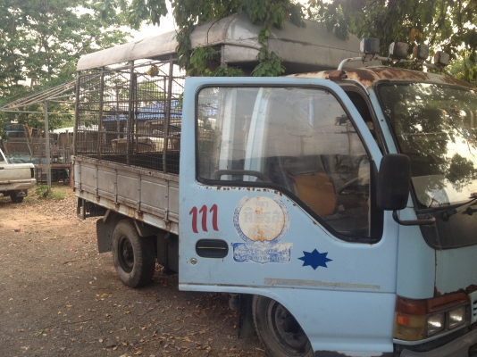 รถ4ล้อเล็ก ปี 39 เครื่อง 88แรงม้า รุ่น isuzu รถ4ล้อเล็ก ปี 39 เครื่อง 88แรงม้า รุ่น isuzu