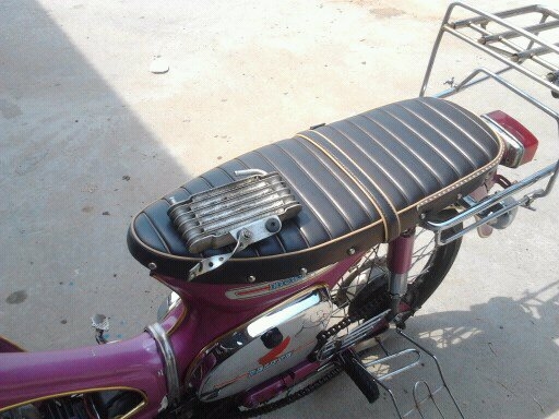 ขาย HONDA C 70 ขายตามสภาพมีอะไหล่ให้ครบ สีสวยมาก ไฟเต็มคัน ทะเบียนแท้ เครื่องแฝง หัวเวฟ 4 เกียร์ ขาย HONDA C 70 ขายตามสภาพมีอะไหล่ให้ครบ สีสวยมาก ไฟเต็มคัน ทะเบียนแท้ เครื่องแฝง หัวเวฟ 4 เกียร์