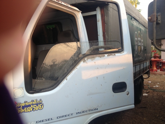 รถ 6 ล้อ 110แรง สวยมากเครื่องดีคัสซีสวยเกียร์สั้นรถแท้ ปี39 รุ่น isuzu รถ 6 ล้อ 110แรง สวยมากเครื่องดีคัสซีสวยเกียร์สั้นรถแท้ ปี39 รุ่น isuzu