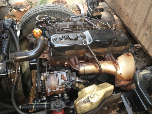 รถ 6 ล้อ 110แรง สวยมากเครื่องดีคัสซีสวยเกียร์สั้นรถแท้ ปี39 รุ่น isuzu รถ 6 ล้อ 110แรง สวยมากเครื่องดีคัสซีสวยเกียร์สั้นรถแท้ ปี39 รุ่น isuzu