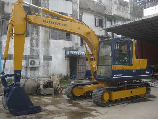 ขายรถขุดดินBACKHOE KOMATSU PC100-3 เป็นรถนอกนำเข้าเอง พร้อมใช้งาน ขายรถขุดดินBACKHOE KOMATSU PC100-3 เป็นรถนอกนำเข้าเอง พร้อมใช้งาน