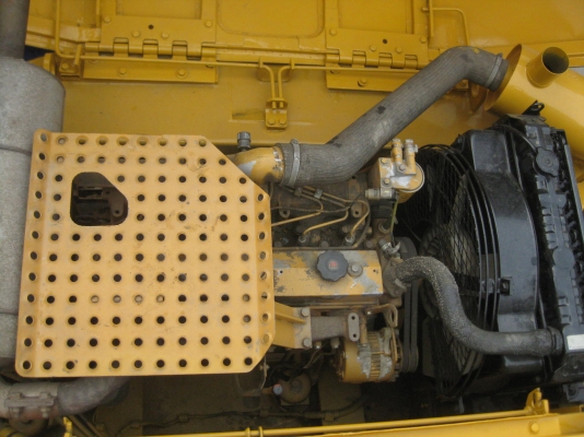 ขายรถขุดดินBACKHOE KOMATSU PC100-3 เป็นรถนอกนำเข้าเอง พร้อมใช้งาน ขายรถขุดดินBACKHOE KOMATSU PC100-3 เป็นรถนอกนำเข้าเอง พร้อมใช้งาน