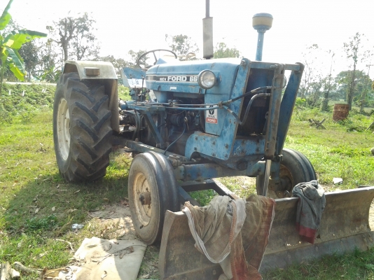 ขายด่วน!..รถไถ FORD 5000 รถสวย พร้อมใช้งาน.