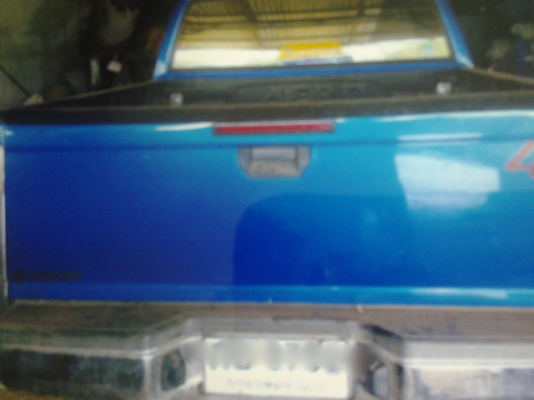 ขายรถกระบะ NISSAN 4 WD 4 ประตู เครื่อง 2500 turbo แอร์วิทยุพร้อม พวงมาลัยพาวเวอร์ ทะเบียนพร้อม