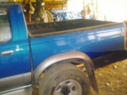 ขายรถกระบะ NISSAN 4 WD 4 ประตู เครื่อง 2500 turbo แอร์วิทยุพร้อม พวงมาลัยพาวเวอร์ ทะเบียนพร้อม