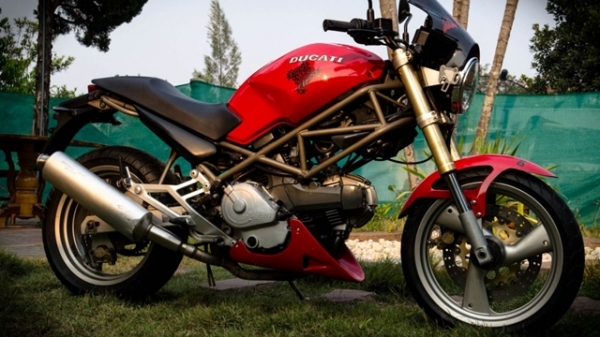 ขาย DUCATI M400 ประกอบใหม่ เอกสารครบ INV.ชื่อผมเอง ขายในราคา 98000