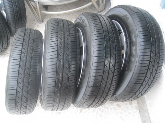 ล้อกระทะ + ยาง Maxis 165 70 14  ปี2011