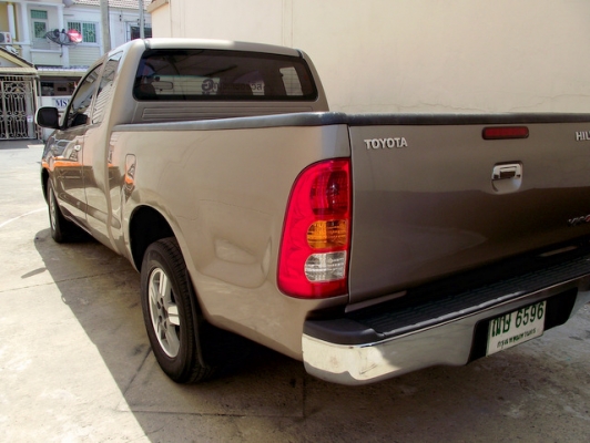 ขาย vigo เดิมๆถูกๆซักคัน