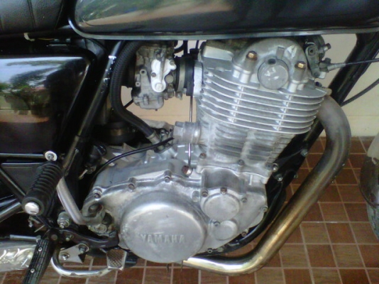 ***มาเพิ่มขาย sr 400 ประกอปใหม่ราคาถูกๆๆอีกซักคัน 54000 ลองดูเลยครับ ohm คอนหวัน 0858730704*** ของแต่งตามรูปครับ แบตใหม่ ระบบไฟปกติ   อินวอยออกชื่อ  สนใจ 0858730704 ohm คอนหวัน