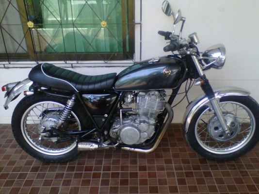 ***มาเพิ่มขาย sr 400 ประกอปใหม่ราคาถูกๆๆอีกซักคัน 54000 ลองดูเลยครับ ohm คอนหวัน 0858730704*** ของแต่งตามรูปครับ แบตใหม่ ระบบไฟปกติ   อินวอยออกชื่อ  สนใจ 0858730704 ohm คอนหวัน