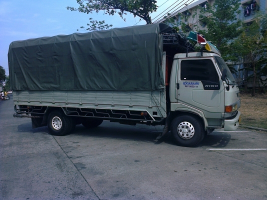 รับจ้างขนส่ง เริ่มต้น 1300 บาท