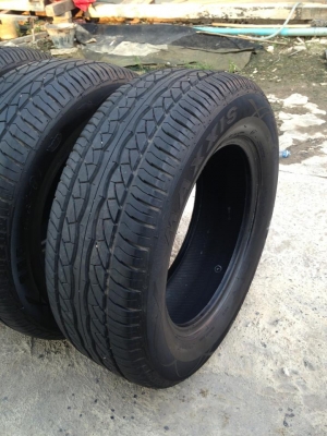 ขออนุญาติ ขายยาง\% 4 เส้น ขอบ16 ปี 2011 ยางใหม่ๆ ใส่รถกระบะ ถูกๆ 3500 เอาไปใช้กัน