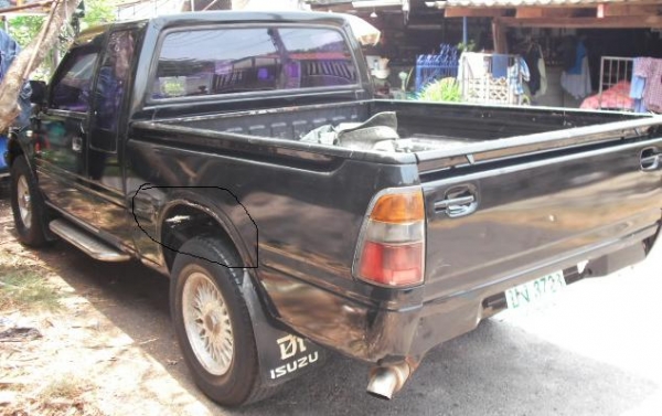 ขายรถอีซูซุเครื่อง2800ccไม่ใอ4X4ขี่ดีกระจกไฟฟ้าช่วงล่างดีคันซีไม่ผุแอร์เย็นทะเบียน56มีผุมุมกระบะหน่อย(ให้ล้อเดิม)