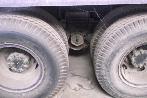 NISSAN  UD 177แรงม้า ถังบรรทุกน้ำมันเอกสารเล่มทะเบียน