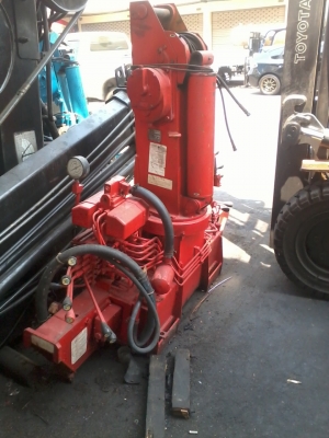 ขายเครน UNIC V TURBO 290 6เหลี่ยม5ปอก4ชัก ของนำเข้า เอวแน่ เอาไปทำสีใหม่ สวยครับ