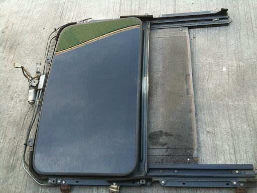 จำหน่าย ซันลูป CAMRY 2002  สนใจติดต่อ หจก.มงคลชัย