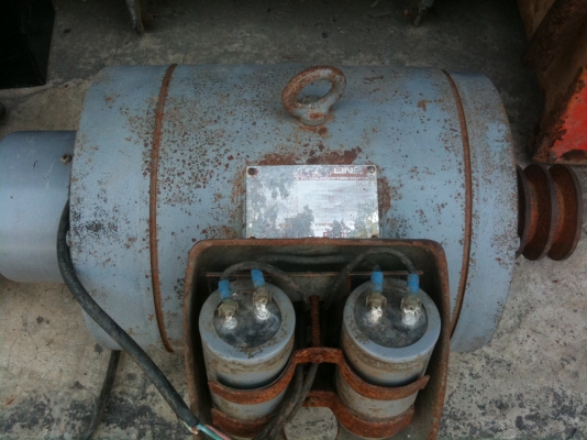 ขายมอเตอร์ 3 HP มือสองสภาพสวย 2 สาย ขายมอเตอร์ 3 HP มือสองสภาพสวย 2 สาย