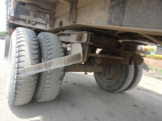 สิบล้อดั้มแม่+ลูก ISUZU 240 แรงหัวขาว ลูกสามมิตรลอนเฉียง