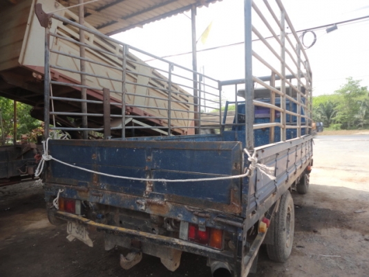 6 ล้อ TOYOTA DYNA 300 BU87 เครื่อง 14B จำนวน 115 แรง เกียร์สั้น พร้อมใช้