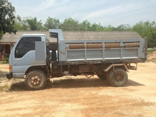 ขาย 6 ล้อดั๊ม ISUZU NPR 120 แรงม้าฝาขาวกระบะสามมิตร สนใจโทร 0819701072