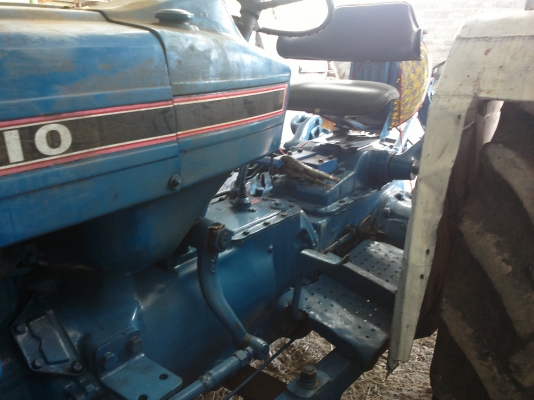 ขายรถไถ ฟร์อด 77