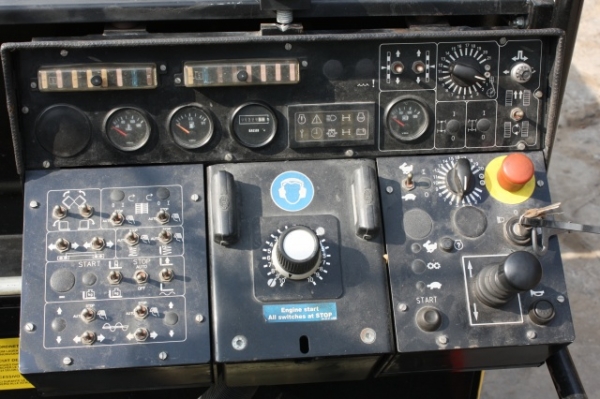 รถปูยาง Dynapac F181C