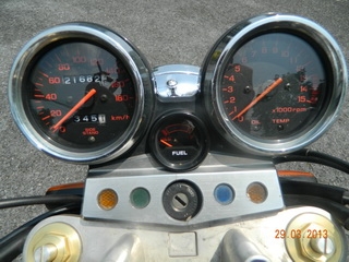 ขาย CB 400 CC ปี 98  INV. ราคา 76000 บาท 082 216 99 45