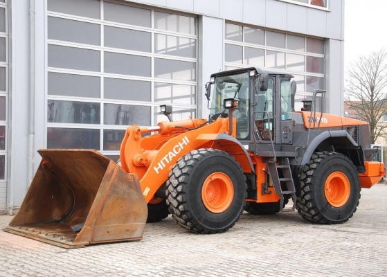 HITACHI  ZW 310  SN  00336