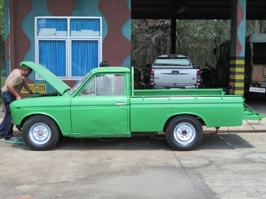 เรียนอาจารย์ต๋อง รบกวนติดต่อเรื่องรถด่วน 0962085202 คมสันครับ