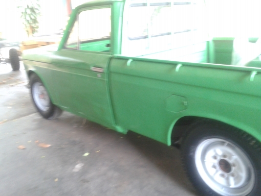 เรียนอาจารย์ต๋อง รบกวนติดต่อเรื่องรถด่วน 0962085202 คมสันครับ