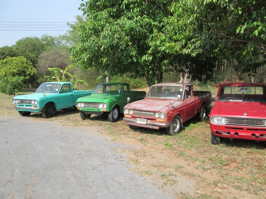 เรียนอาจารย์ต๋อง รบกวนติดต่อเรื่องรถด่วน 0962085202 คมสันครับ