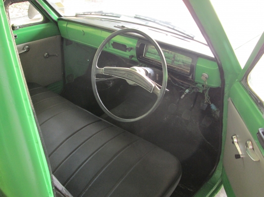 เรียนอาจารย์ต๋อง รบกวนติดต่อเรื่องรถด่วน 0962085202 คมสันครับ