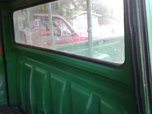 เรียนอาจารย์ต๋อง รบกวนติดต่อเรื่องรถด่วน 0962085202 คมสันครับ