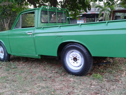 เรียนอาจารย์ต๋อง รบกวนติดต่อเรื่องรถด่วน 0962085202 คมสันครับ