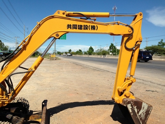 รถแบคโฮ KOMATSU PC40-6 รถแบคโฮ KOMATSU PC40-6