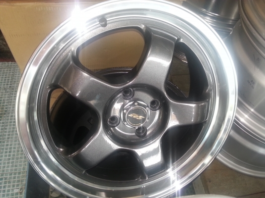 ขายแม็กมือสองราคาถูก 13000 ทุกชุด