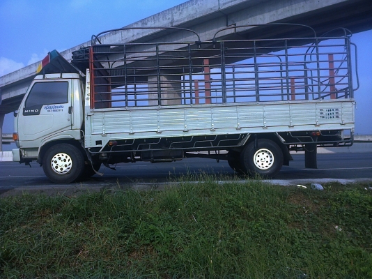 รับจ้างขนส่ง เริ่มต้น 1300 บาท