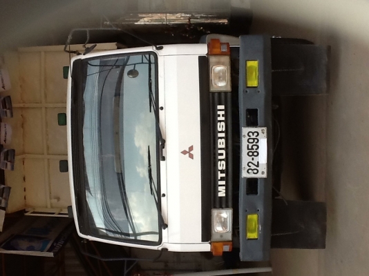 10ล้อ2เพลาสภาพดีเยี่ยม(สภาพเดิม) ดั้ม รถบ้านใช้งานน้อยมากเดิมทั้งคันรับประกันความสวย(ขายด่วน)