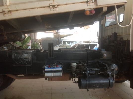 10ล้อ2เพลาสภาพดีเยี่ยม(สภาพเดิม) ดั้ม รถบ้านใช้งานน้อยมากเดิมทั้งคันรับประกันความสวย(ขายด่วน)