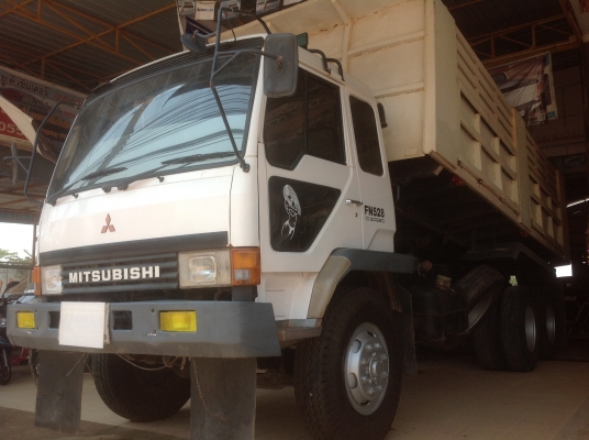 10ล้อ2เพลาสภาพดีเยี่ยม(สภาพเดิม) ดั้ม รถบ้านใช้งานน้อยมากเดิมทั้งคันรับประกันความสวย(ขายด่วน)