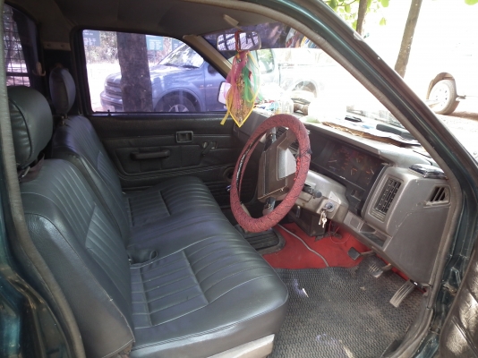 ขายกระบะหัวเดียวสภาพพร้อมใช้งานรถบ้านนะครับราคาถูกเชิญทางนี้ครับ