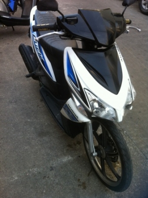 คลิกมือแรกปี49 ภาษีไม่ขาด เครื่องเดิมชุดสีไม่สวย