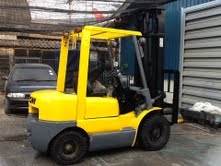 รถโฟล์คลิฟท์สภาพสวย ๆ เครื่อง ดี เกียร์ ดี ราคาเป็นกันเอง 081-4407913