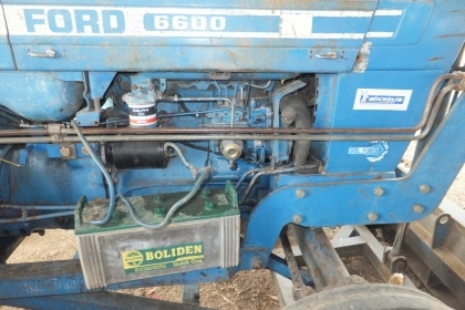 รถไถนา FORD 6600 มีผาน 7+ดันหน้า มีทะเบียน(ขาย2คัน)หรือแยก