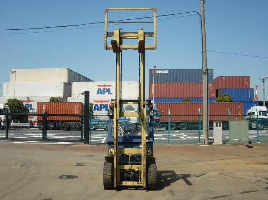 ซื้อขายประมูลรถForklift ซื้อขายประมูลรถForklift