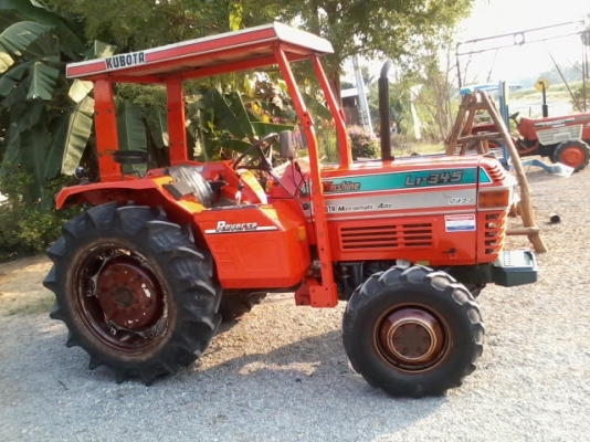 ขายรถแทรคเตอร์