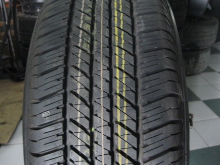 ขายล้อกระทะขอบ17" พร้อมยาง 265-65-17 ปี12