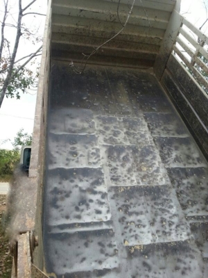 รถฮีโน่ 6 ล้อดั๊ม 150 แรงม้า ปี 49 ( ปลายปี )  สนใจติดต่อ 081 - 6079515